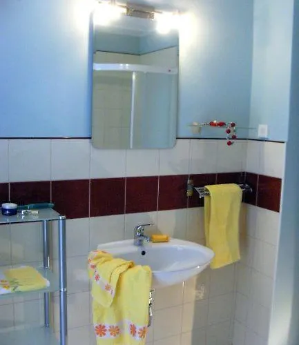 Latice Apartmán *