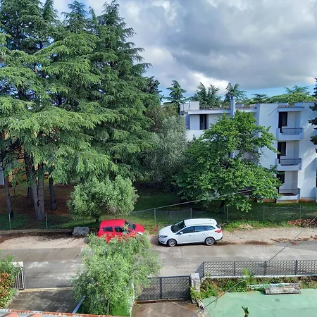 Dasen Apartament *