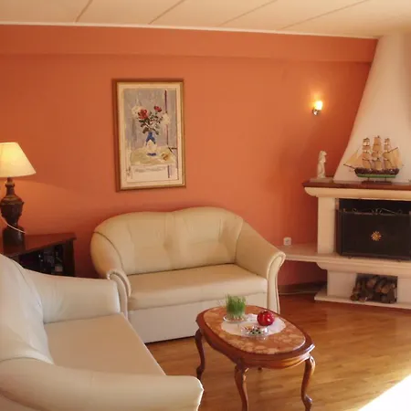Dasen Apartament *